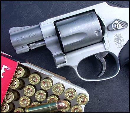 J-frame revolver J-frame revolver